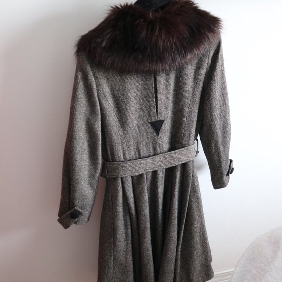 Topshop Tweed Coat - Picture 2 of 10